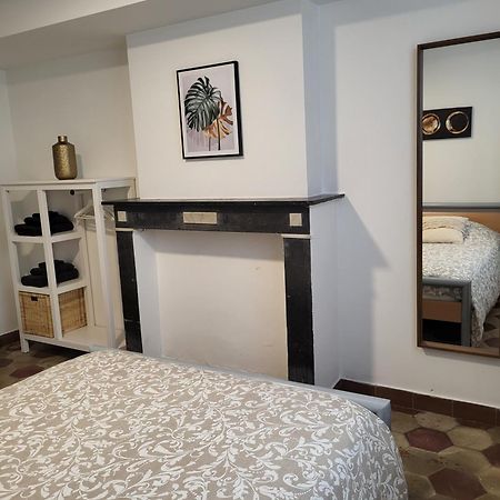 Etterbeek Brussels Bed & Blockchain Private Rooms With Shared Bathroom חדר תמונה