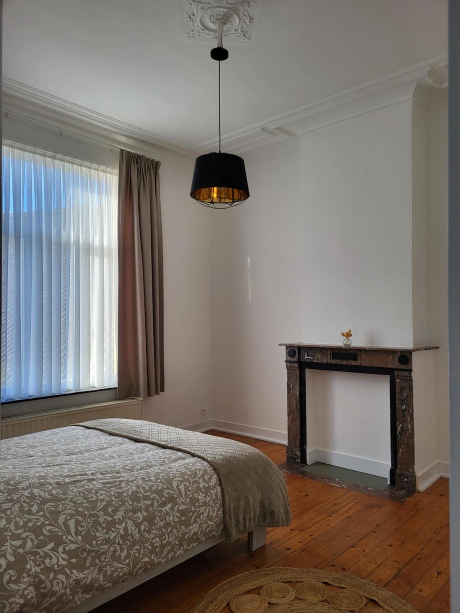 Etterbeek Brussels Bed & Blockchain Private Rooms With Shared Bathroom מראה חיצוני תמונה