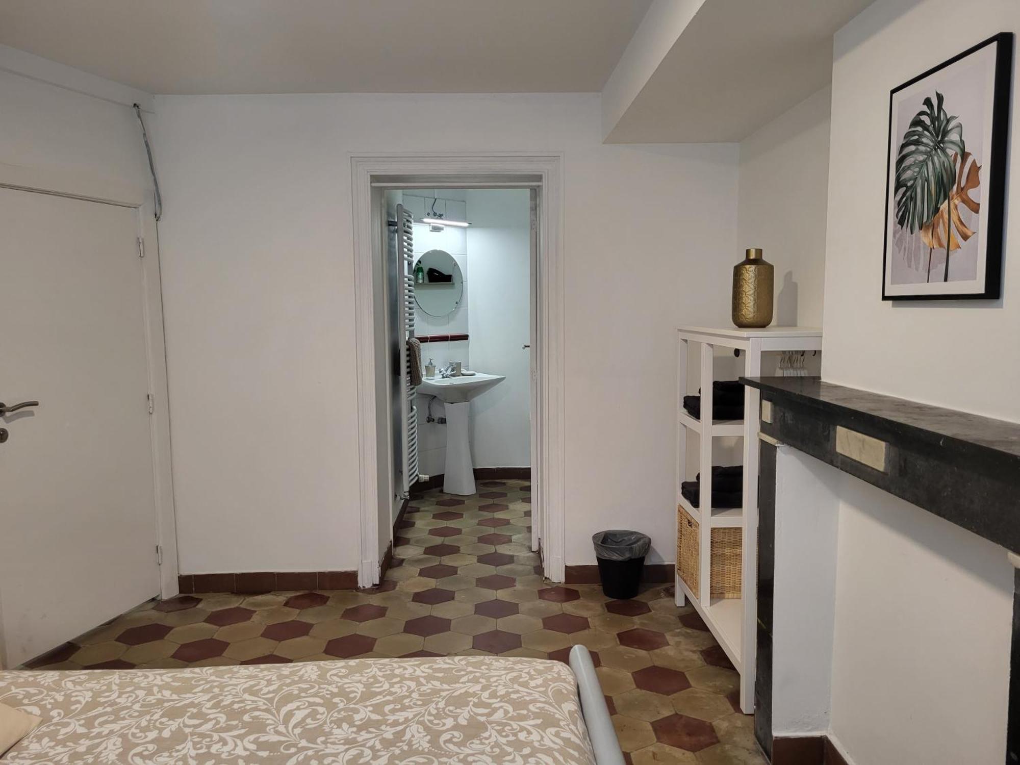 Etterbeek Brussels Bed & Blockchain Private Rooms With Shared Bathroom חדר תמונה