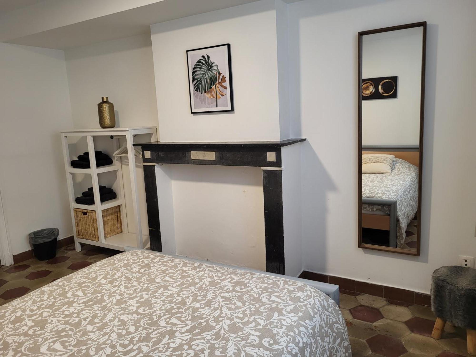 Etterbeek Brussels Bed & Blockchain Private Rooms With Shared Bathroom חדר תמונה